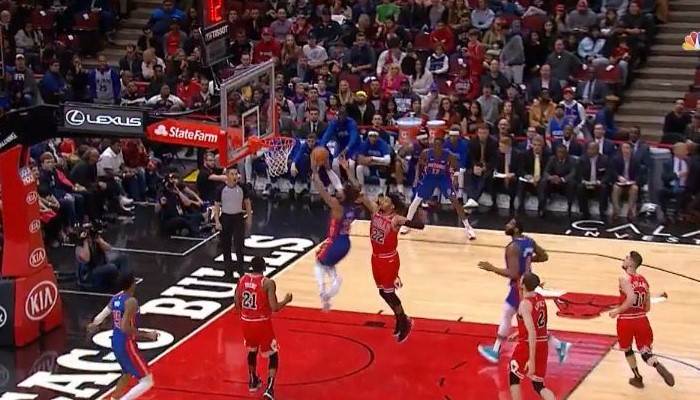 Le gros dunk de Derrick Rose face aux Bulls