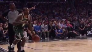 NBA – Giannis endosse le blâme pour la séquence ridicule d’Eric Bledsoe