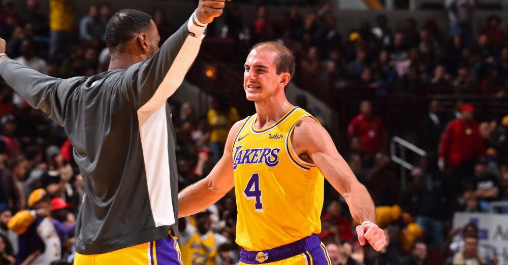 NBA - Alex Caruso réagit à la géniale peinture de lui dans les rues de Los Angeles