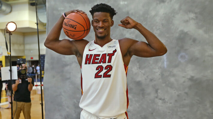 NBA - Jimmy Butler explique pourquoi il sourit tout le temps au Heat