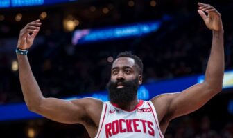 NBA – Le GM des Rockets défend Harden en utilisant Kareem Abdul-Jabbar James Harden en difficulté depuis le début de la saison