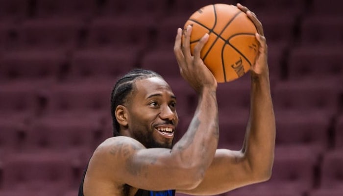 Kawhi Leonard tout sourire à l'échauffement avec les Clippers