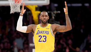 NBA – La somme astronomique collectée par le policier anti-LeBron