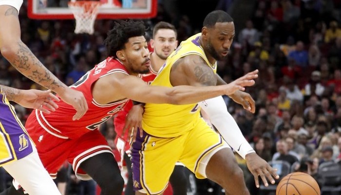 Gros comeback des Lakers contre les Bulls