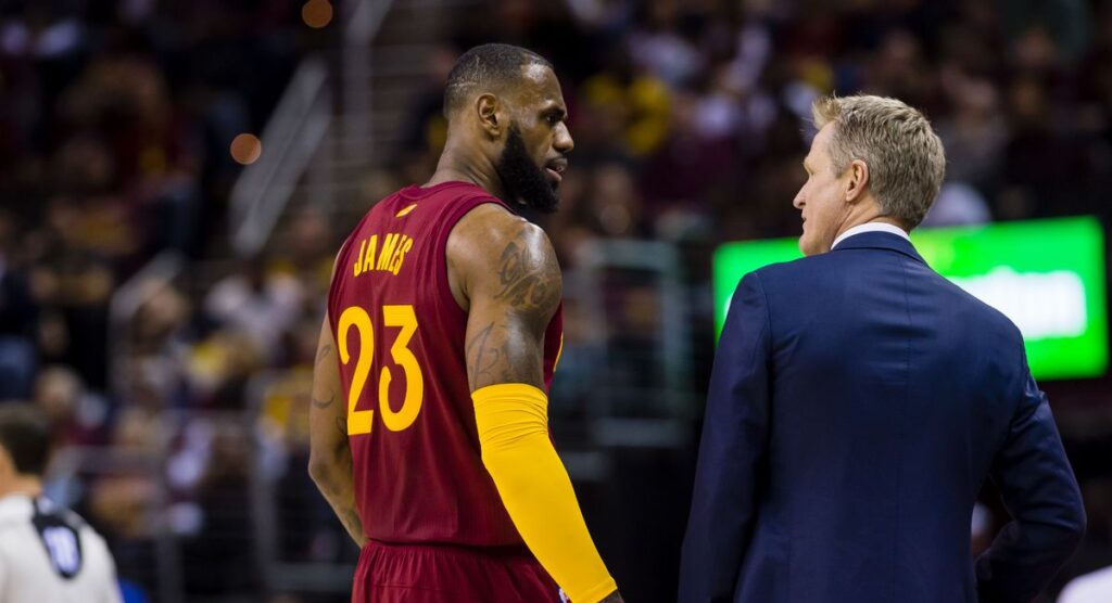 Steve Kerr complimente LeBron James