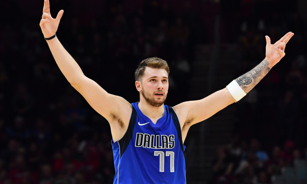 Luka Doncic bat un career-high et égale un record de LeBron James