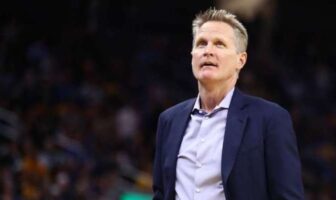 NBA – Steve Kerr révèle « le plus haut niveau de basket qu’il n’ait jamais vu » Steve Kerr s'est exprimé sur les embrouilles dans le vestiaire des Warriors