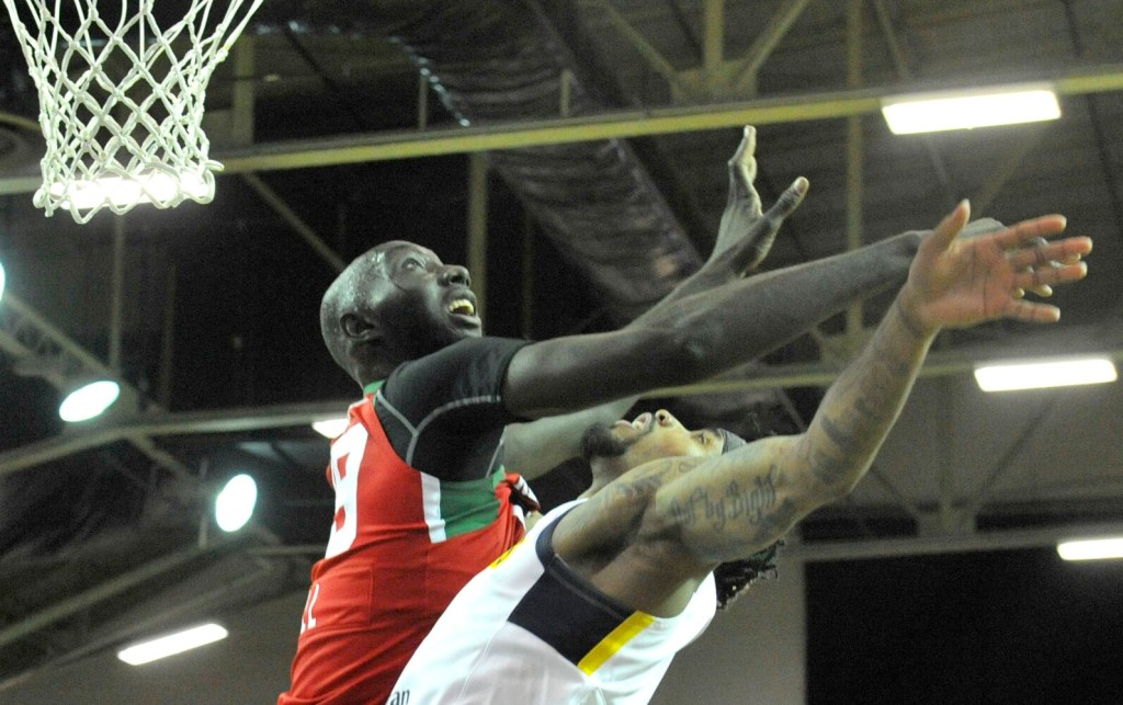 Tacko Fall sous le maillot des Red Claws du Maine