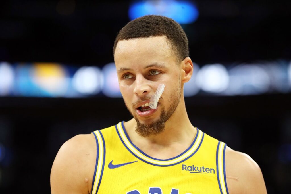 NBA - Les détails pas rassurants de Steph Curry sur sa blessure