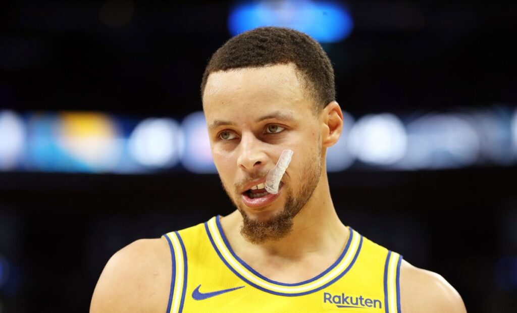 NBA - Les détails pas rassurants de Steph Curry sur sa blessure