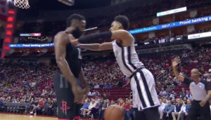 NBA – Bousculade entre James Harden et Dejounte Murray !