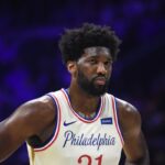 NBA – Après Ben Simmons, Joel Embiid se blesse également !