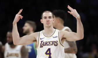 NBA – Les 5 facteurs X à surveiller de près en playoffs Alex Caruso explique pourquoi il est resté aux Lakers