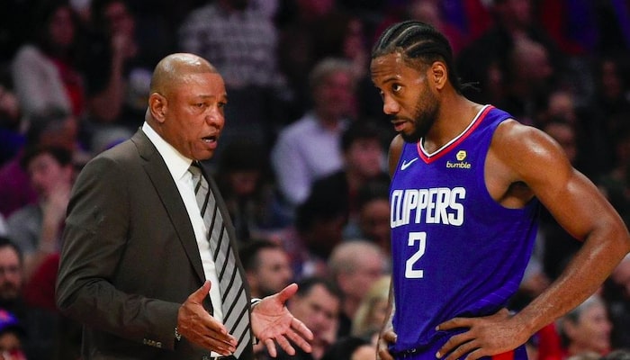 discussion entre doc rivers et kawhi leonard