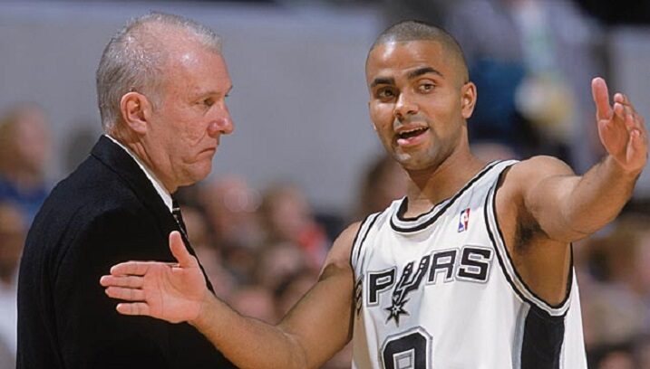 Tony Parker et Gregg Popovich