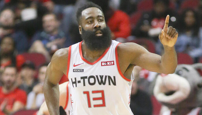 Nouveau carton pour James Harden qui rejoint Stephen Curry dans l'histoire