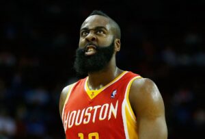 NBA – James Harden recadre un fan en plein match !