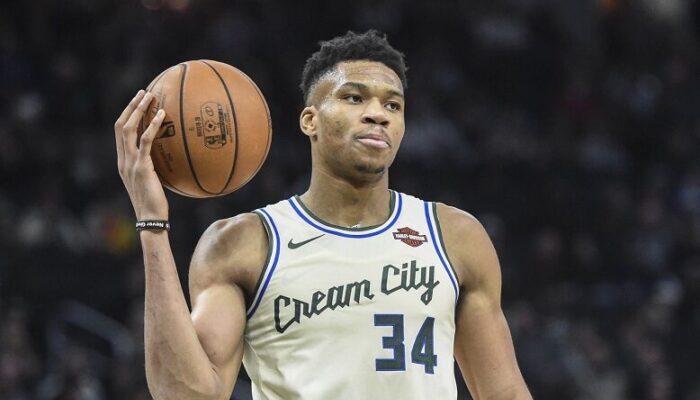 Record Giannis Antetokounmpo dans défaite