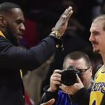 NBA – Le génial post Instagram de LeBron après le dunk de Caruso