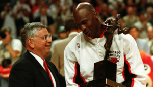 NBA – Le geste des 30 équipes pour honorer David Stern toute la saison