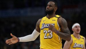 NBA – LeBron avance encore dans l’histoire
