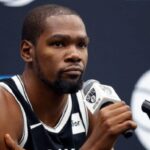 NBA – Kevin Durant répond aux attaques du GM des Warriors