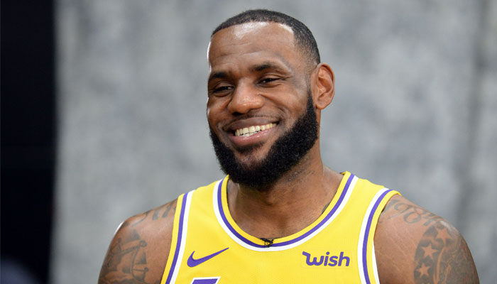 LeBron James approuve une star NCAA