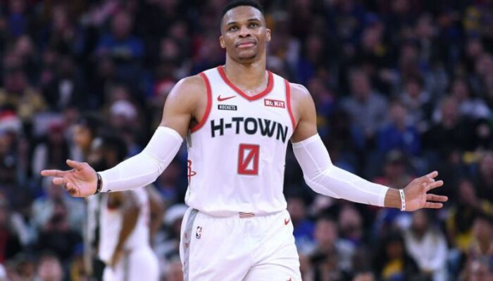 Russell Westbrook doit diminuer les trois points