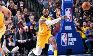 NBA – Des trades en approche aux Lakers ? LeBron répond