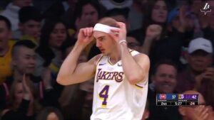 NBA – Alex Caruso réagit au départ de DeMarcus Cousins