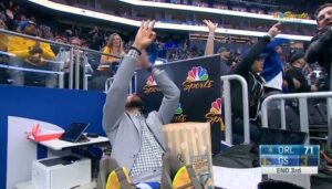 NBA – Steph Curry comme un fou après le gros match du rookie des Warriors