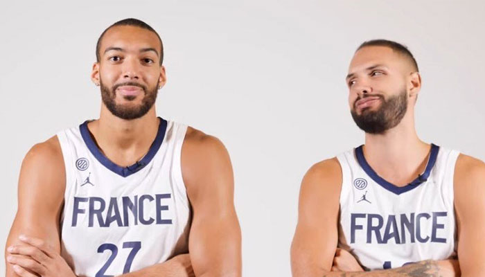 Evan Fournier et Rudy Gobert sous le maillot de l'équipe de France