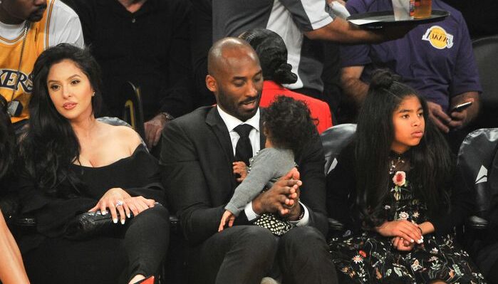 Vanessa, Kobe et Gianna Bryant lors d’un match des Los Angeles Lakers au Staples Center