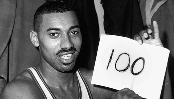 Wilt Chamberlain après sa fameuse performance à 100 points