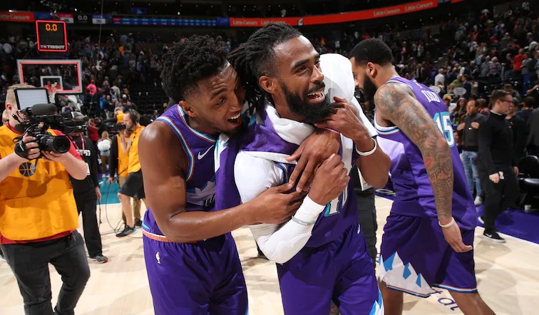 Donovan Mitchell et Mike Conley