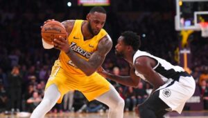 NBA – LeBron donne les 2 joueurs qui pourraient lui enlever le ballon des mains