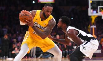 NBA – En plein tournoi 2K, Patrick Beverley trash-talke LeBron James duel entre patrick beverley et lebron james