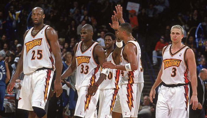 Les Warriors version 2000-2001 restent la pire équipe de l'histoire de la franchise