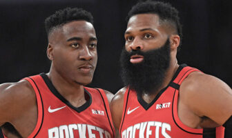 NBA – Si les stars s’échangeaient leurs cheveux et barbes (partie 1) NBA - Et si les coéquipiers... s'échangeaient leurs cheveux et barbes (partie 1)