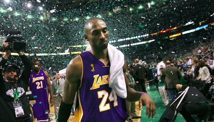 Kobe Bryant après la défaite des Lakers lors des finales 2008