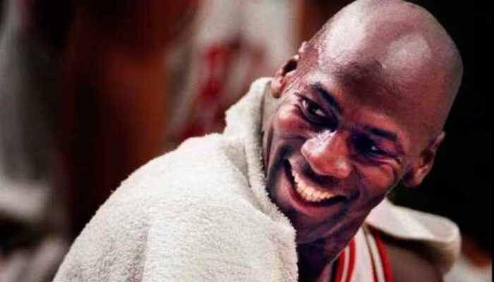 Michael Jordan est heureux