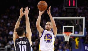NBA – Le commentaire génial de Fournier sur le carton de Steph Curry