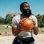 NBA – Les Rockets inquiets de l’état de James Harden ?