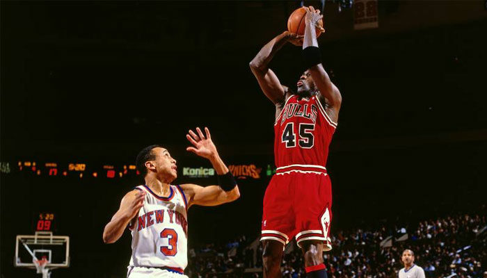 Michael Jordan avec son n°45