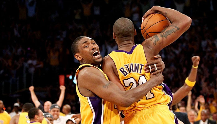 Ron Artest et Kobe Bryant n'ont pas toujours été si proches. Leur premier entraînement a été électrique