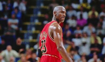 NBA – « Michael Jordan n’est pas le GOAT car il n’a battu aucune équipe sérieuse en Finales » Michael Jordan chez les Bulls