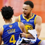 NBA – Le geste très classe de Curry et Klay pour accueillir Quinn Cook