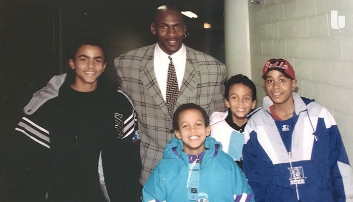 NBA - Tony Parker raconte sa première rencontre avec Jordan à 14 ans... et son problème gênant