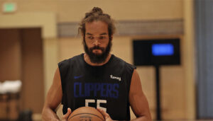 NBA – La tenue WTF de Joakim Noah pour une réunion parents/profs fait le buzz !