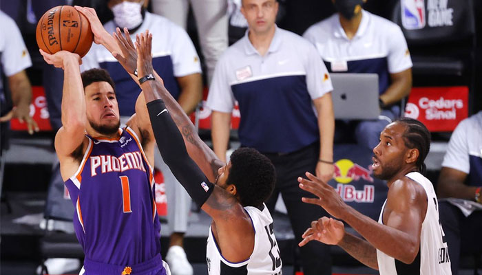 NBA Le buzzer-beater de Devin Booker sur Kawhi Leonard et Paul George